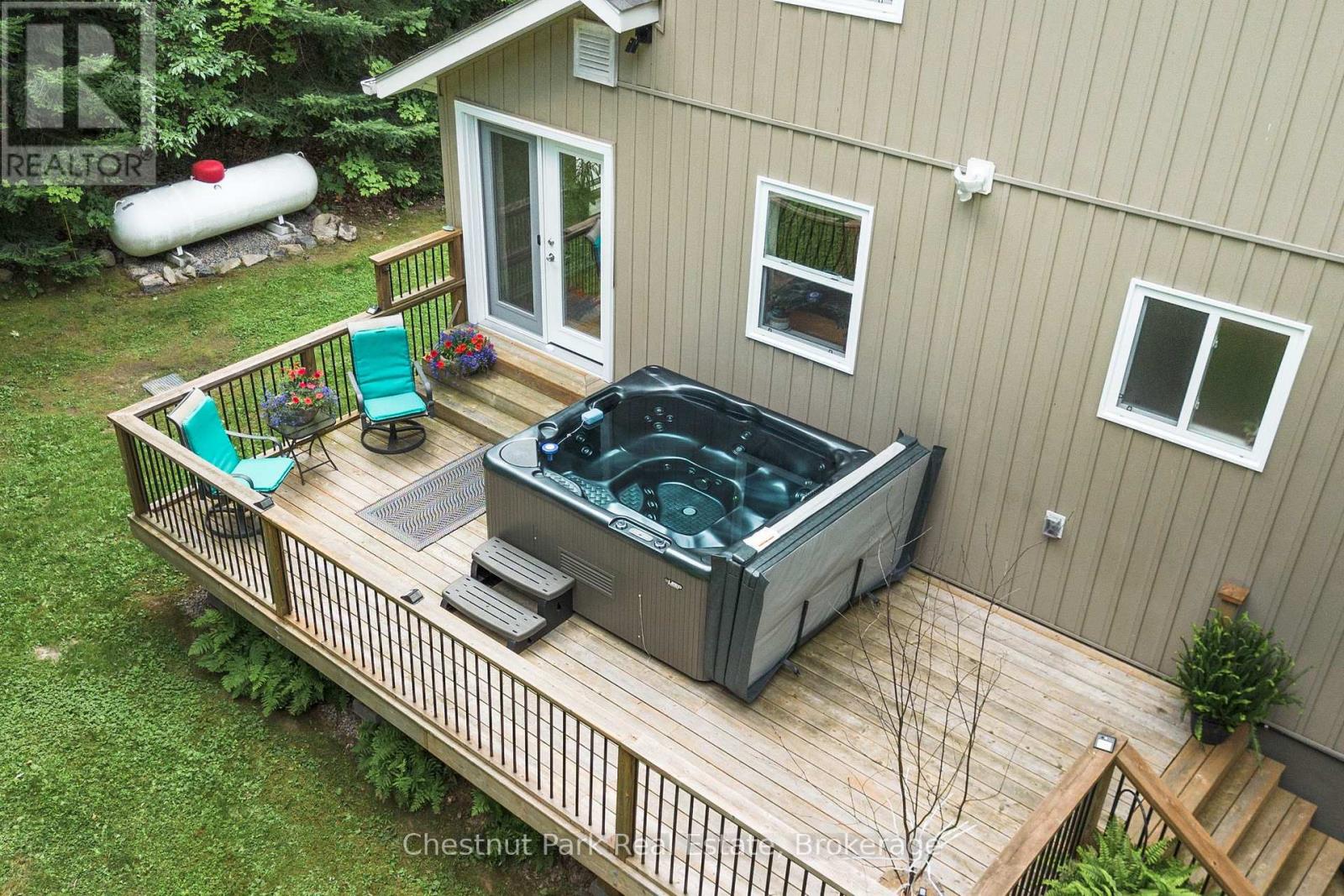 253 CHAPMAN DRIVE - 5