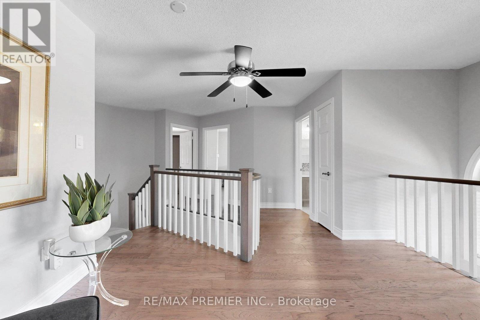 124 KINGSVIEW DRIVE - 14