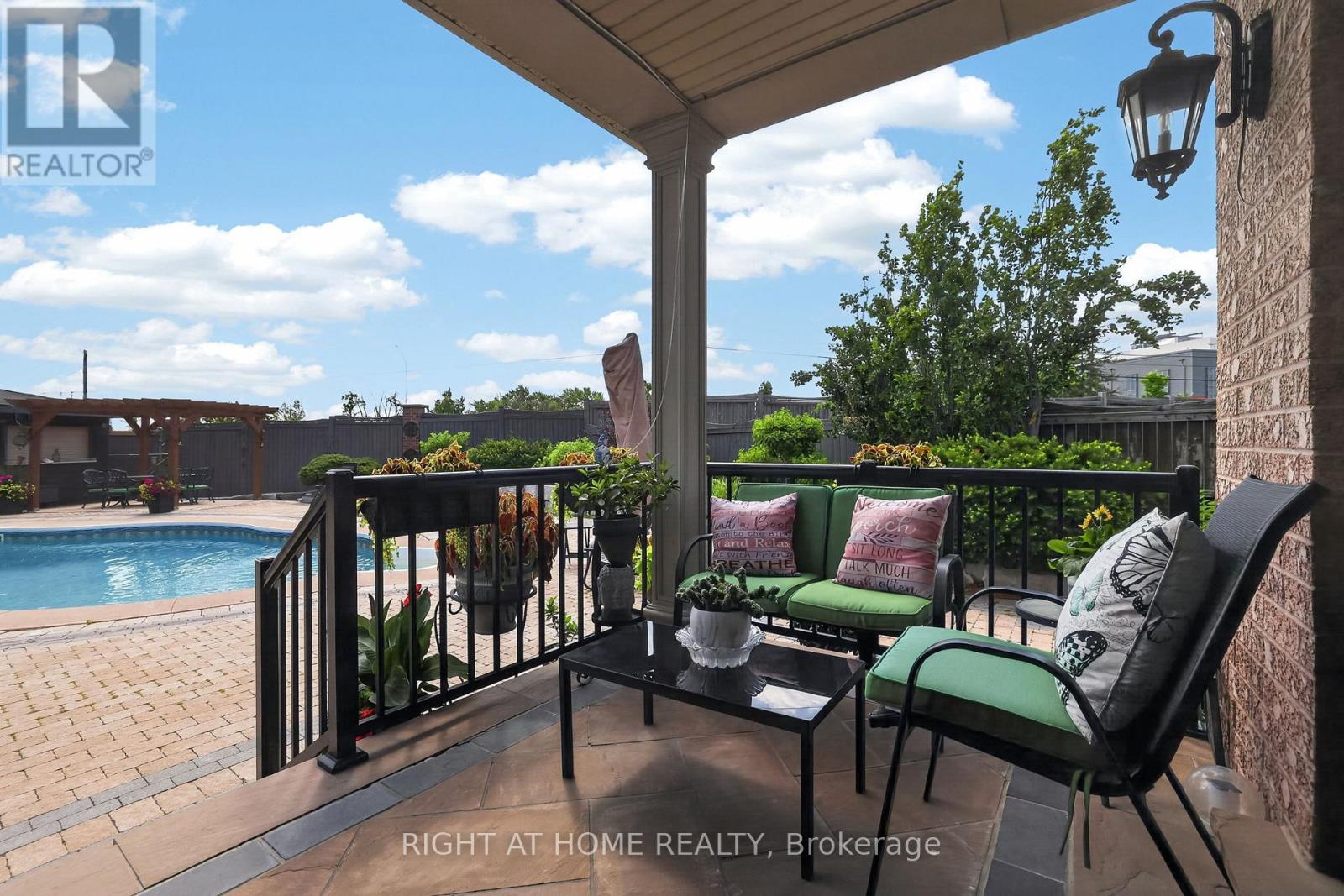 66 SANREMO COURT - Image 36