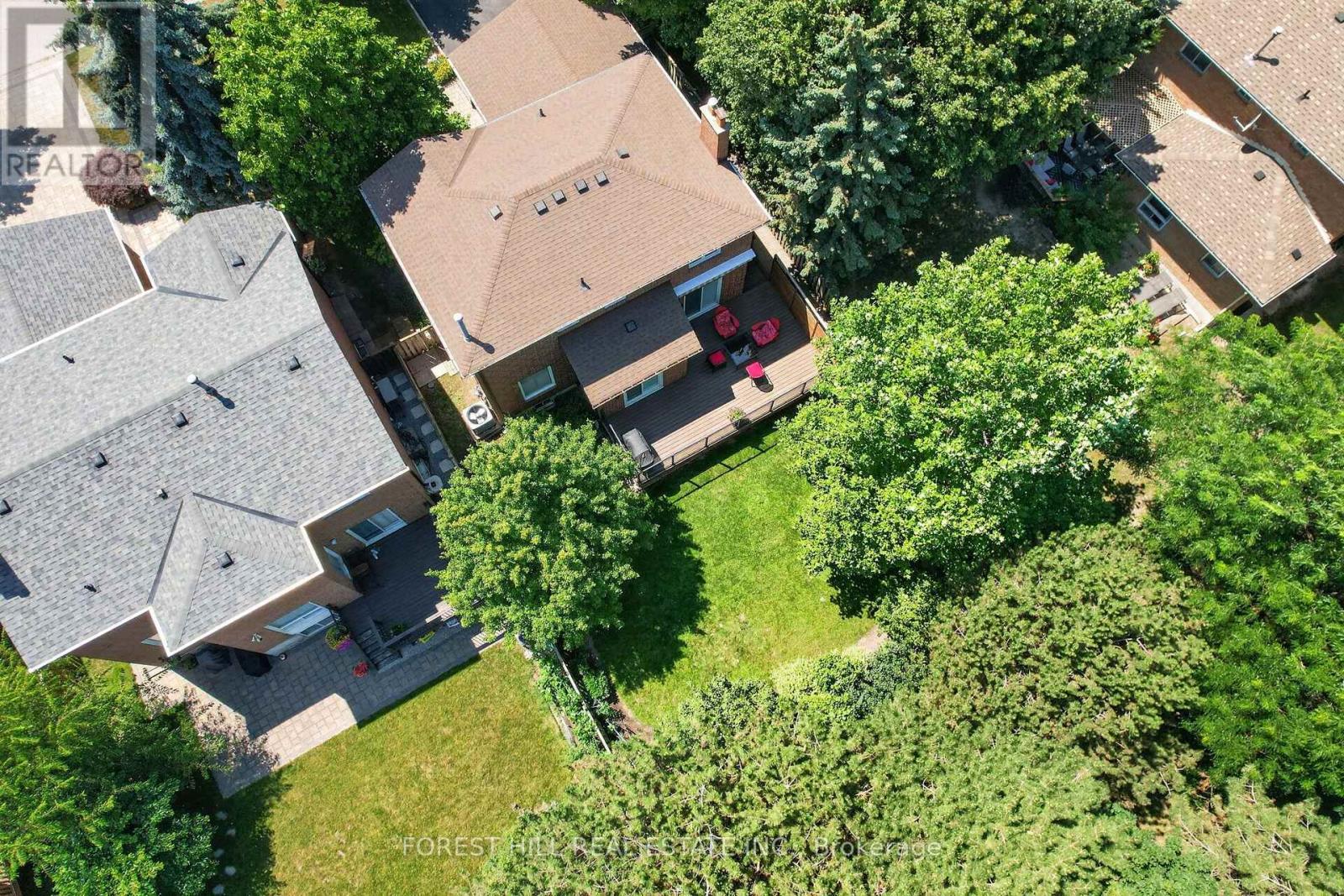9 TOMLIN CRESCENT - 49