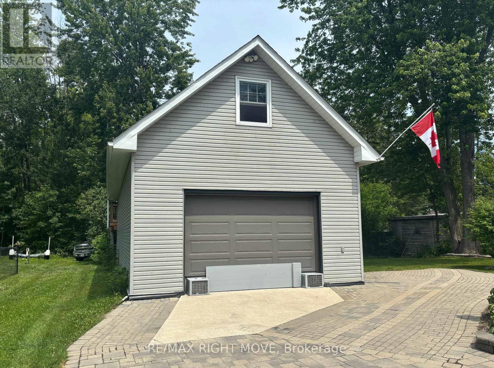 3705 SHADOW CREEK ROAD - 33