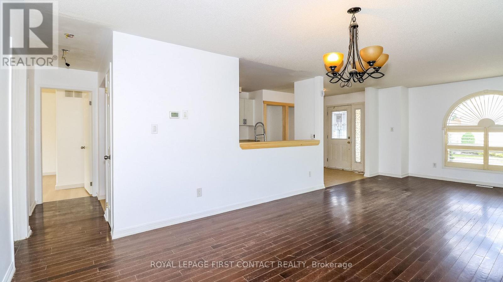 #1 318 LITTLE AVENUE - 17