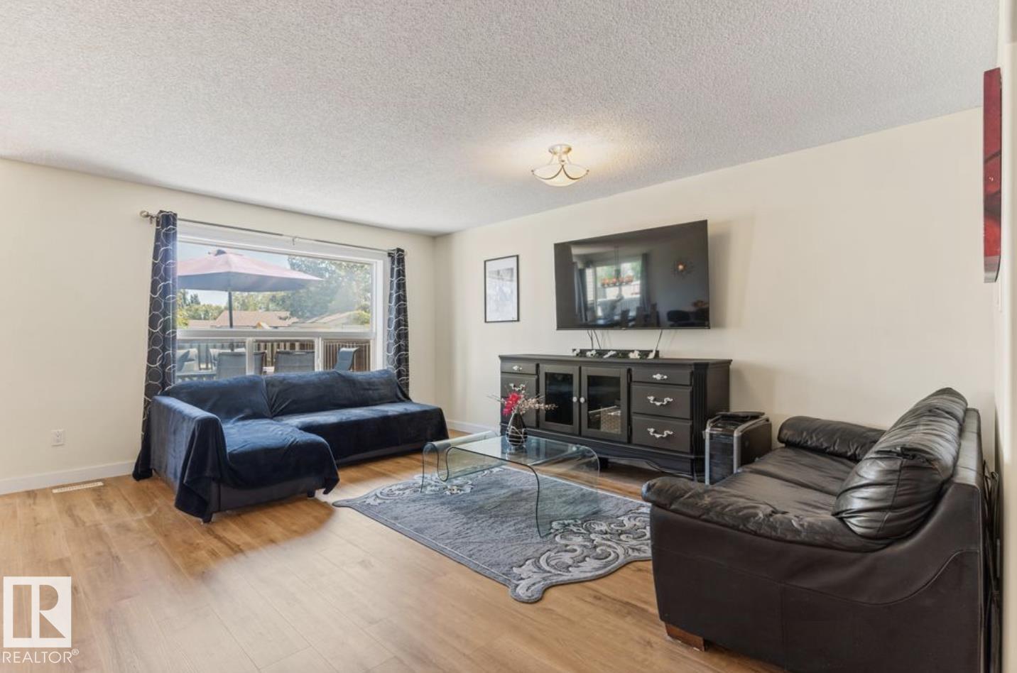 1007 MACEWAN CL SW - 16