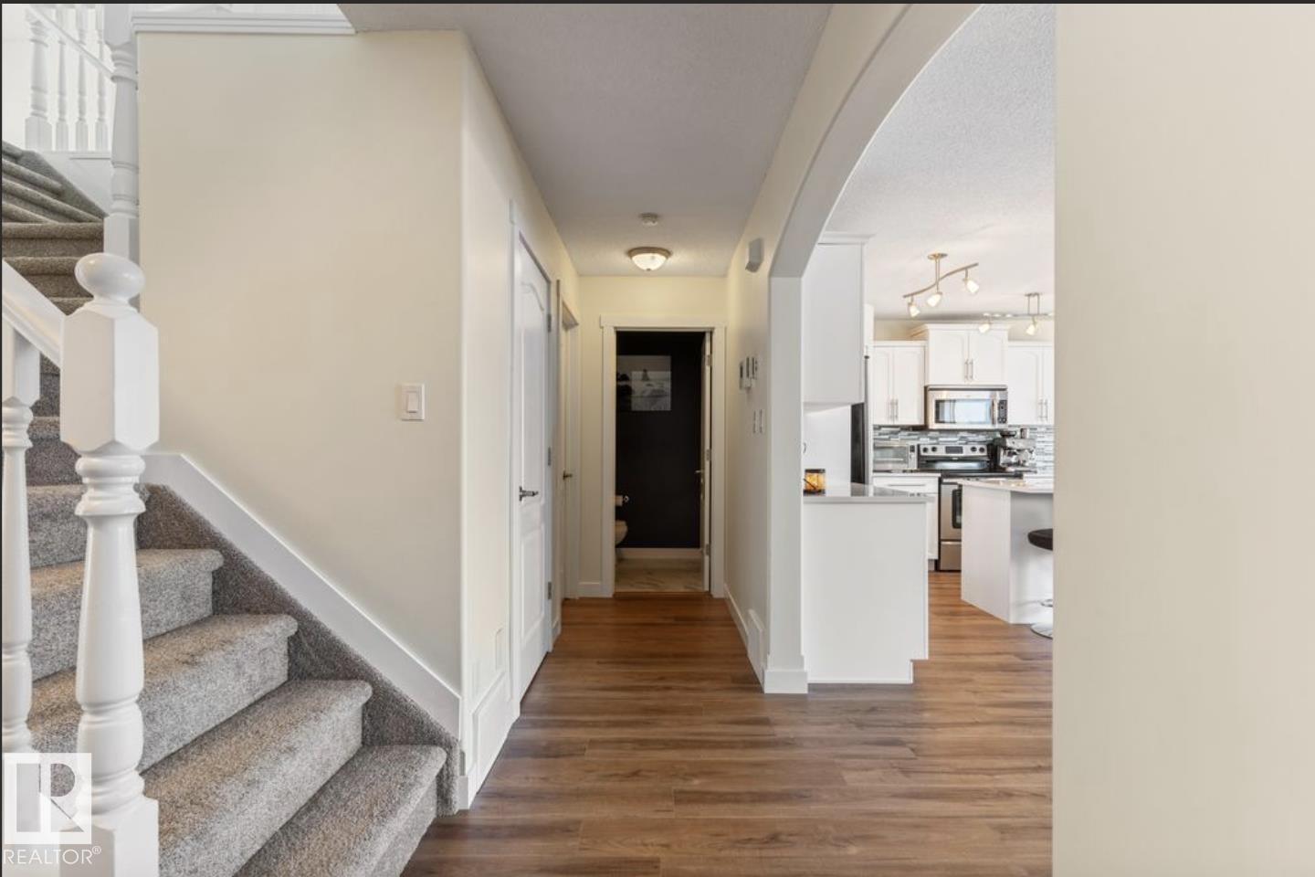 1007 MACEWAN CL SW, Macewan, Edmonton photo 4
