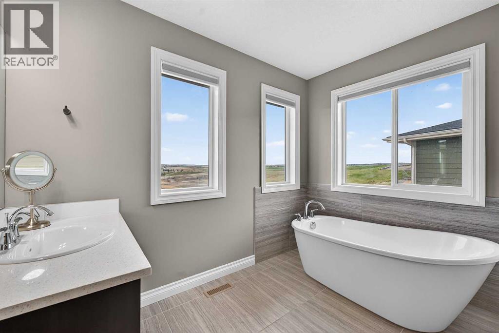 30 Evansborough View NW - Image 33