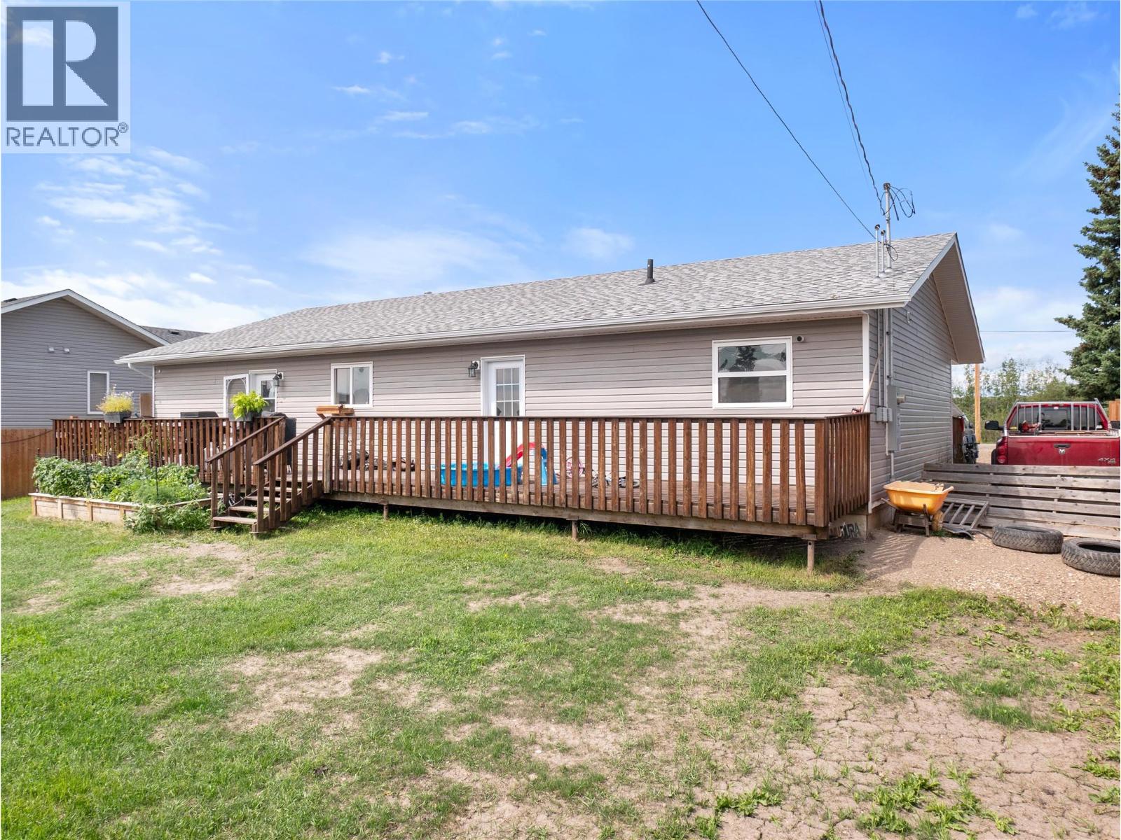 4609 Railway Avenue - 34