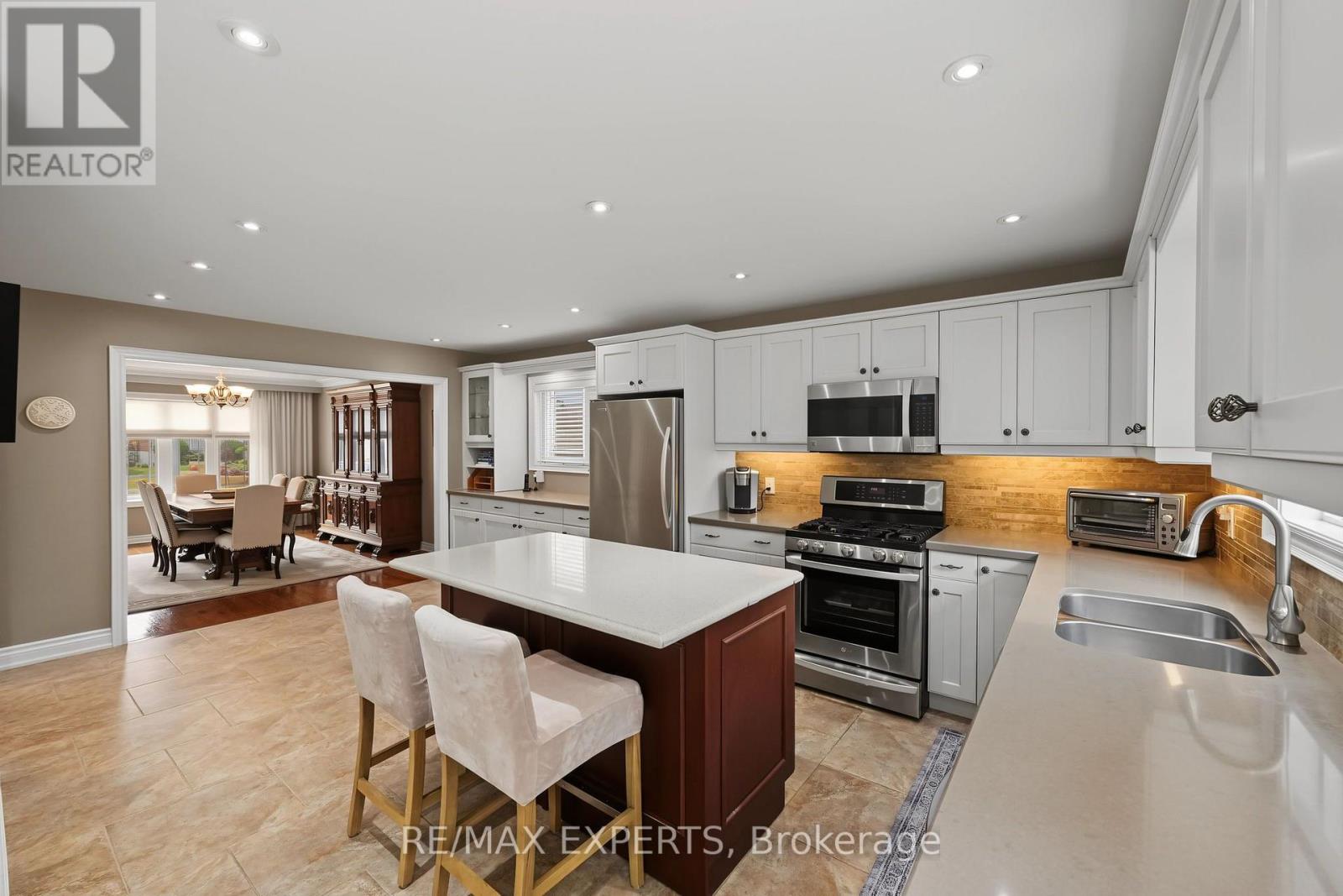 2387 CHILSWORTHY AVENUE - 11