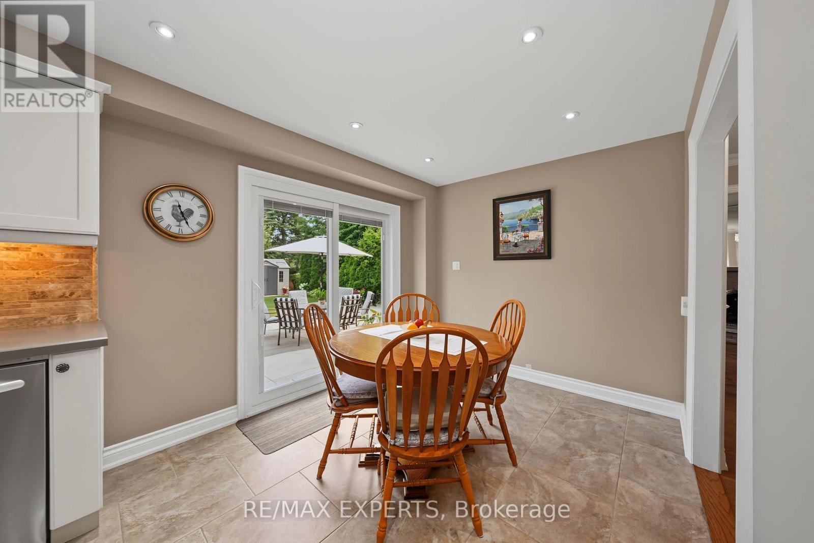 2387 CHILSWORTHY AVENUE - 13