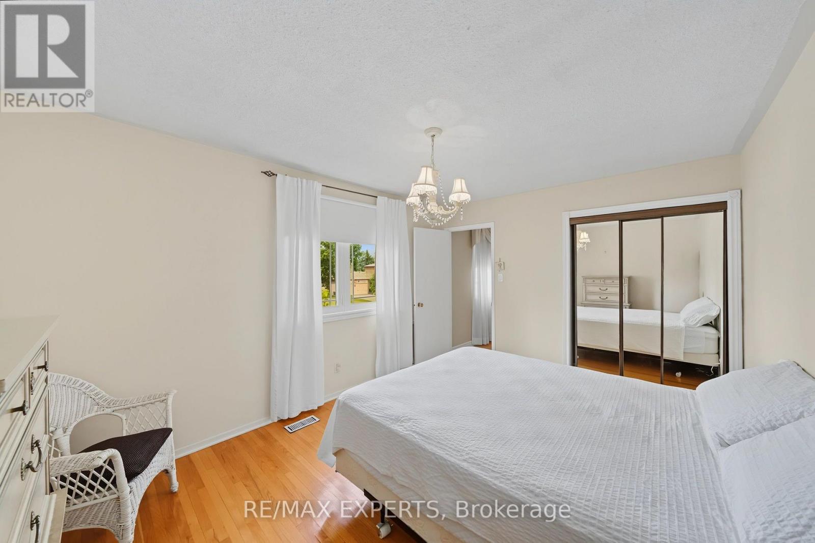 2387 CHILSWORTHY AVENUE - 25