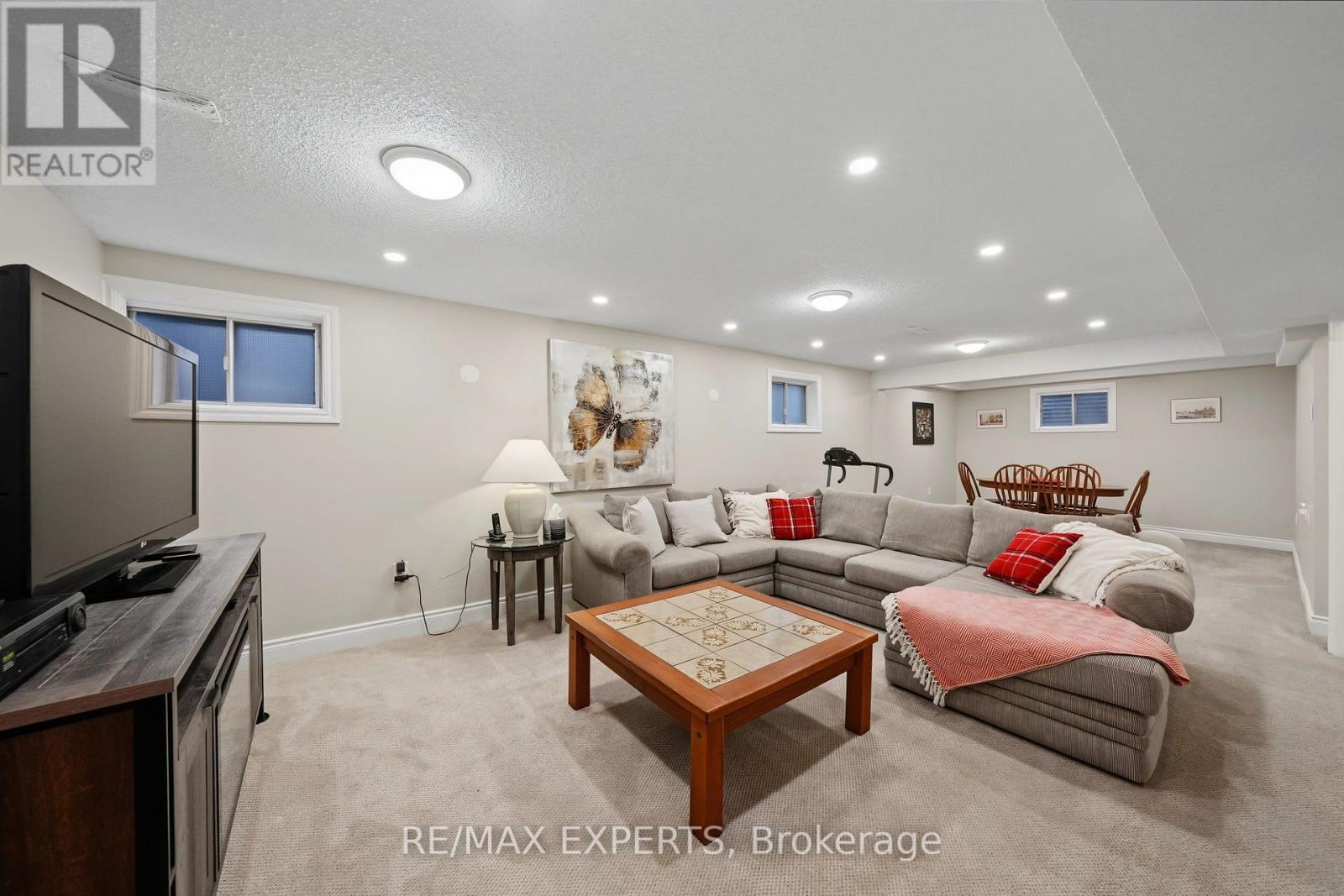 2387 CHILSWORTHY AVENUE - 26