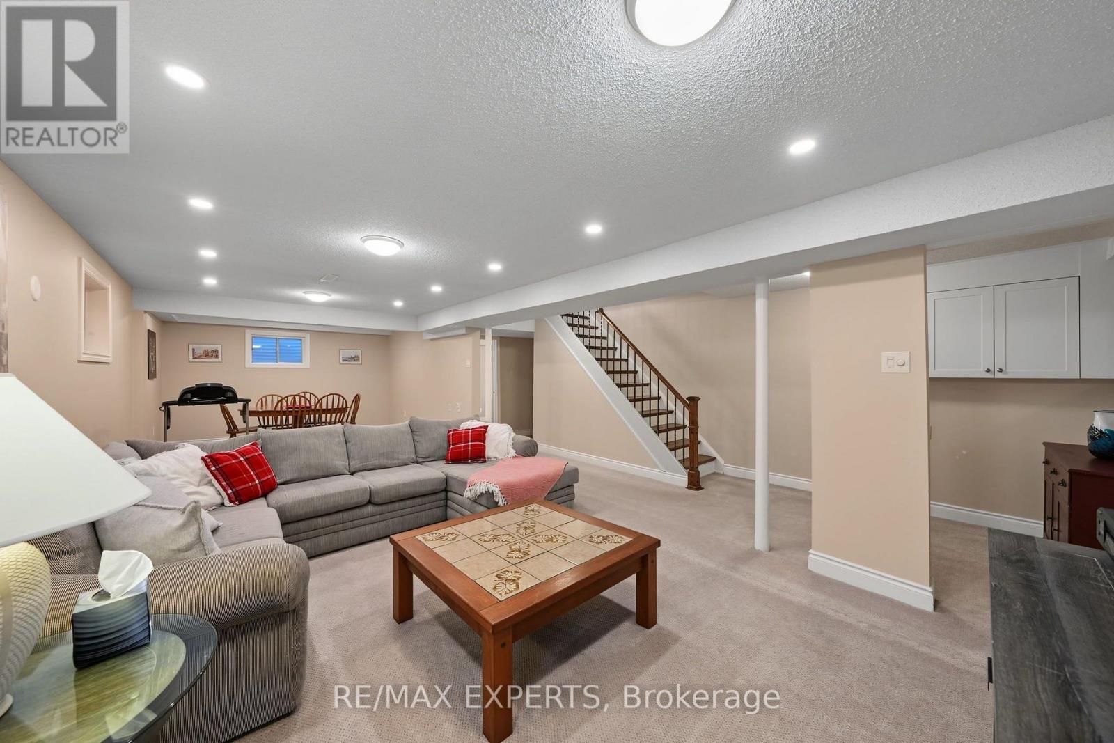 2387 CHILSWORTHY AVENUE - 27