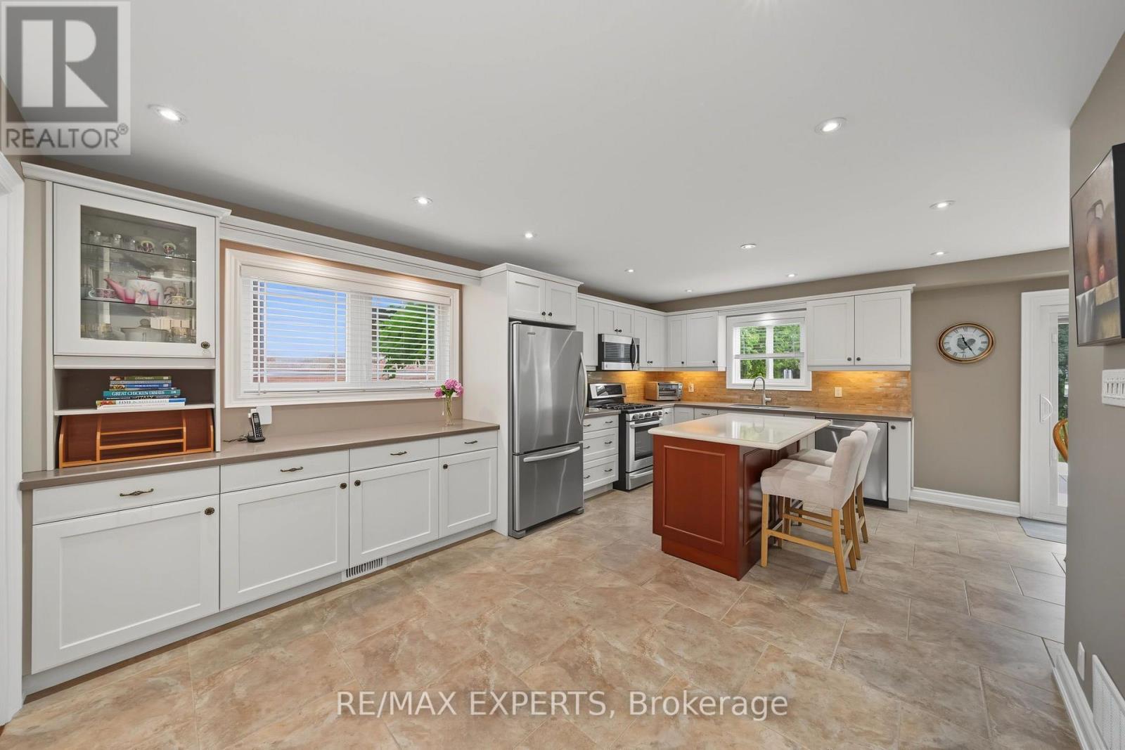 2387 CHILSWORTHY AVENUE - 9