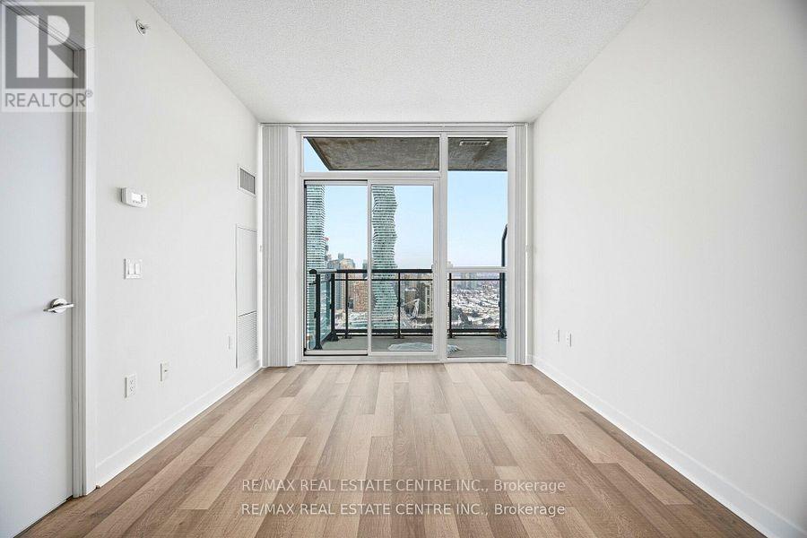 #2910 3975 GRAND PARK DRIVE E - 20
