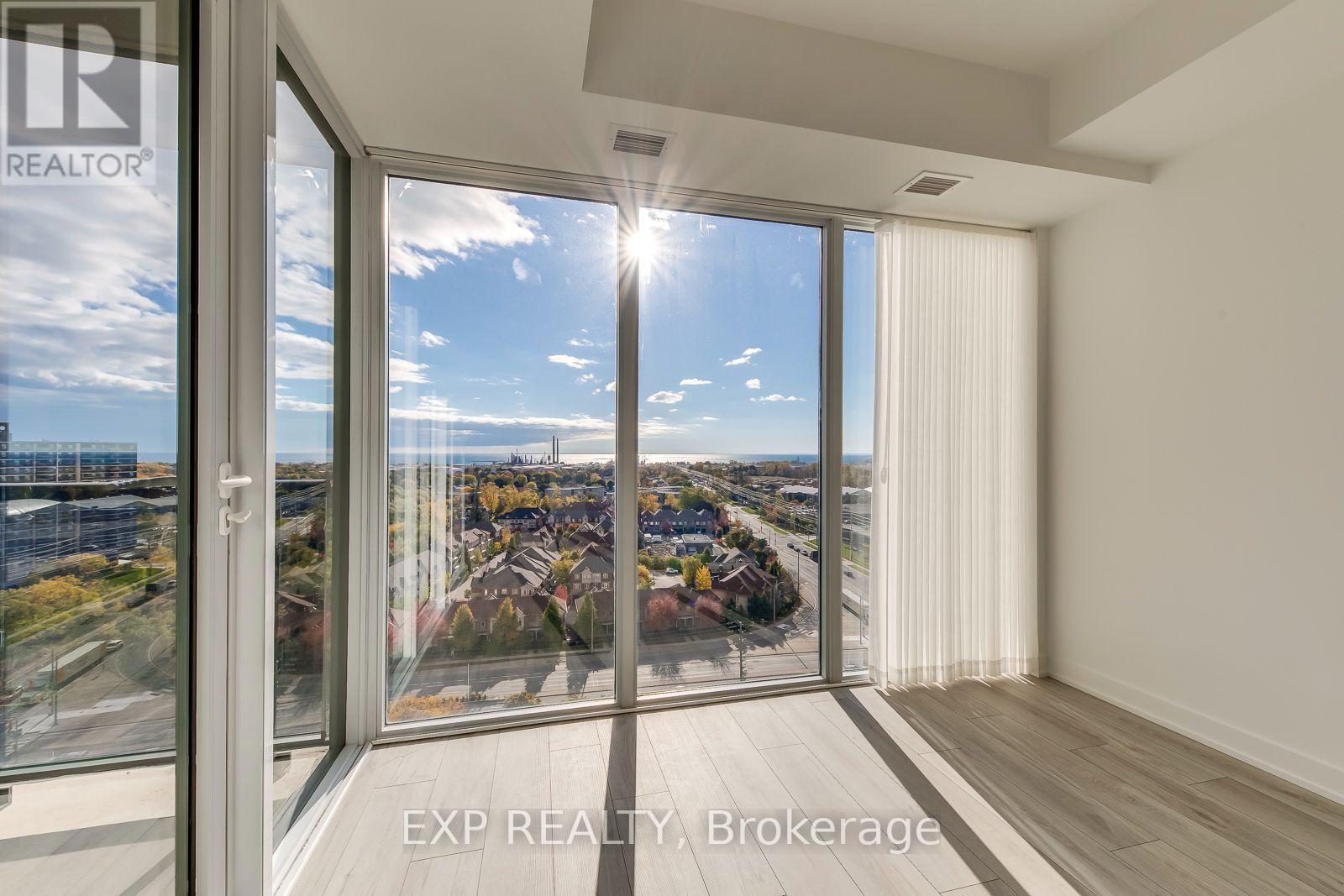 #1605 1035 SOUTHDOWN ROAD - 14