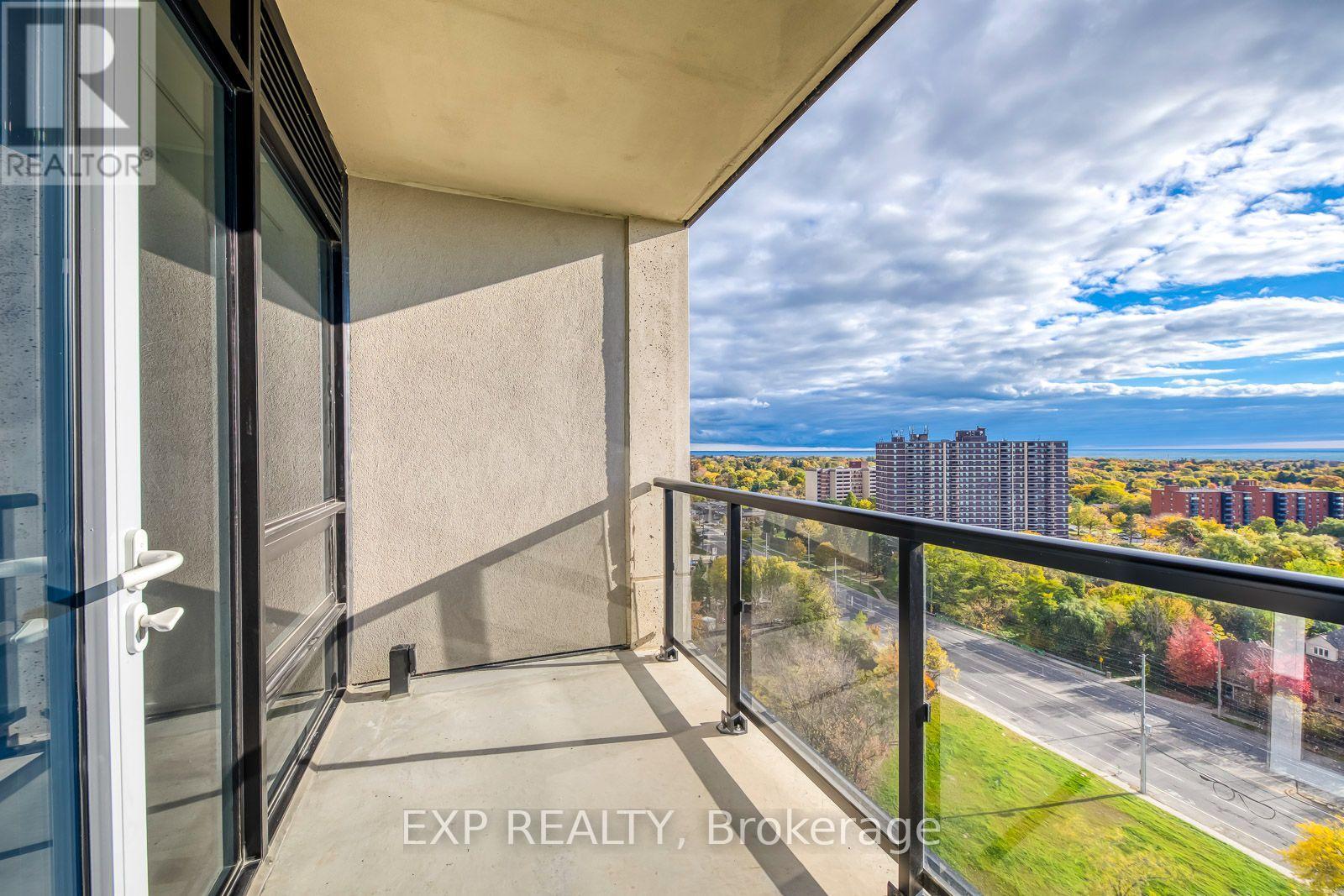 #1605 1035 SOUTHDOWN ROAD - 15