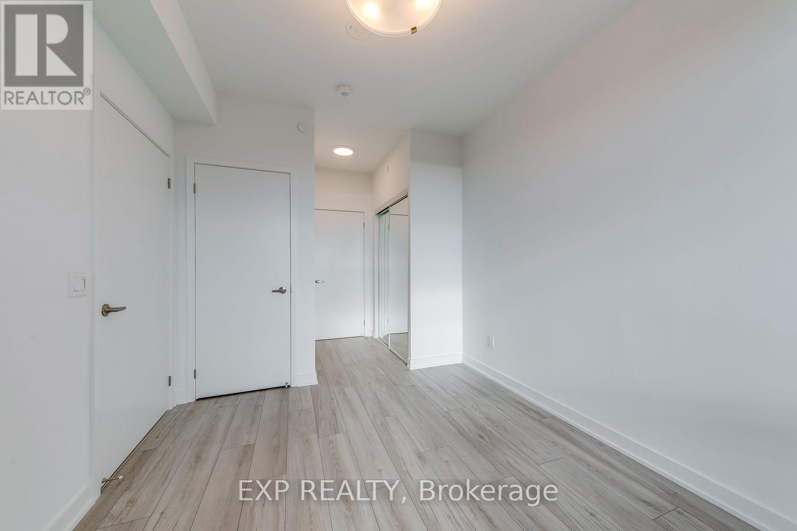 #1605 1035 SOUTHDOWN ROAD - 20
