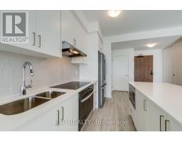 1605 - 1035 Southdown Road, Mississauga, ON L5J0A2 Photo 9