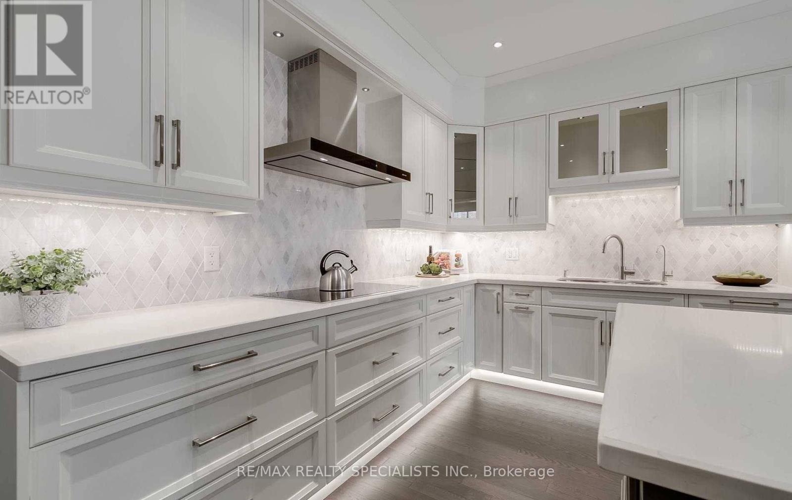 19 DANCING WATERS ROAD - 7