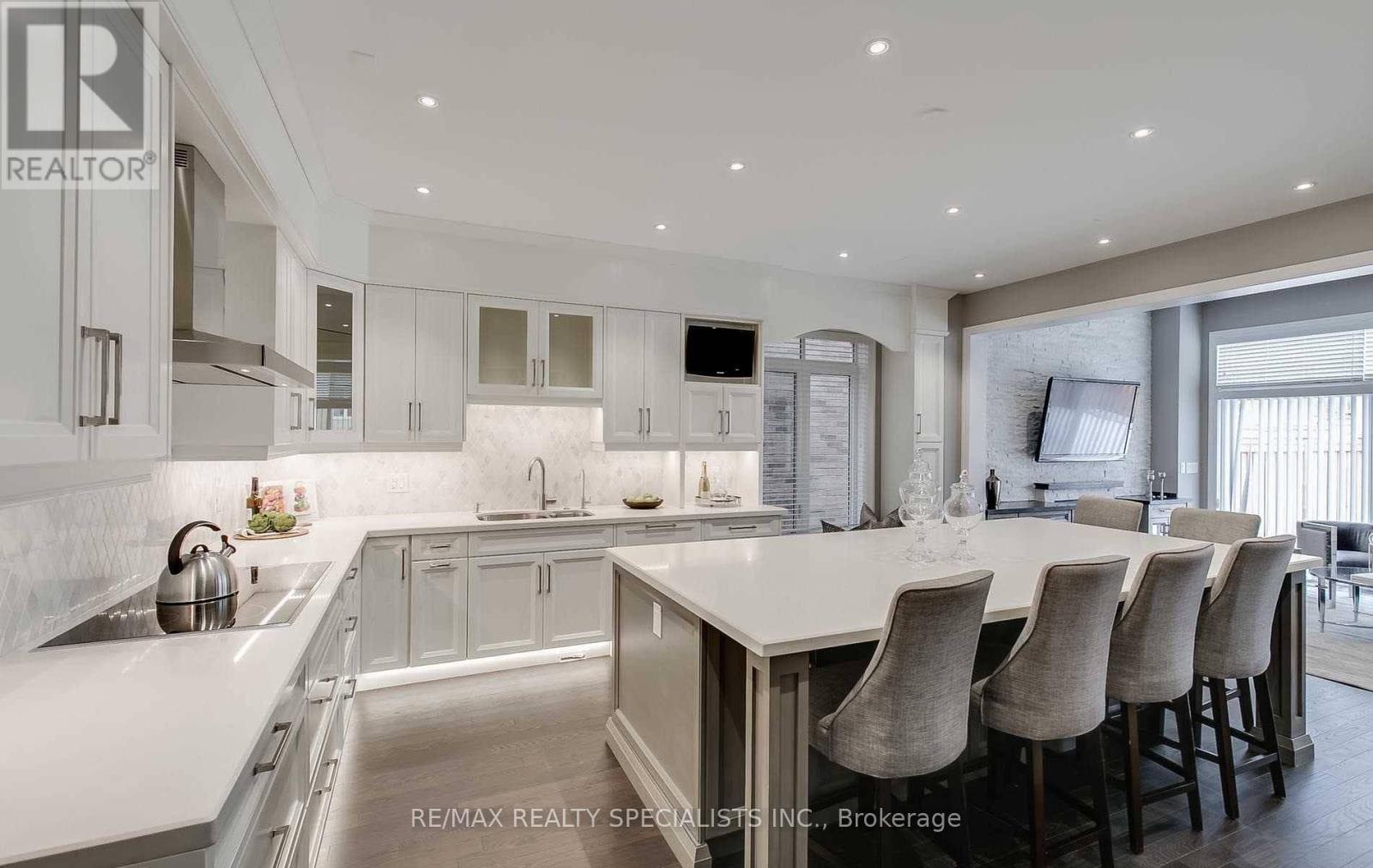 19 DANCING WATERS ROAD - 9