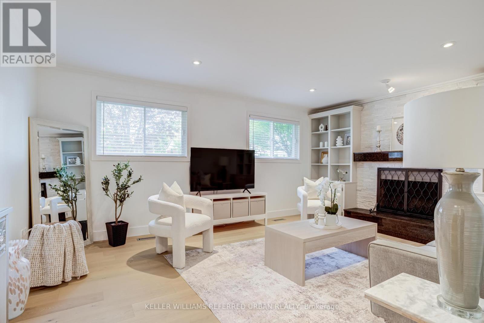 5171 MULBERRY DRIVE - 22