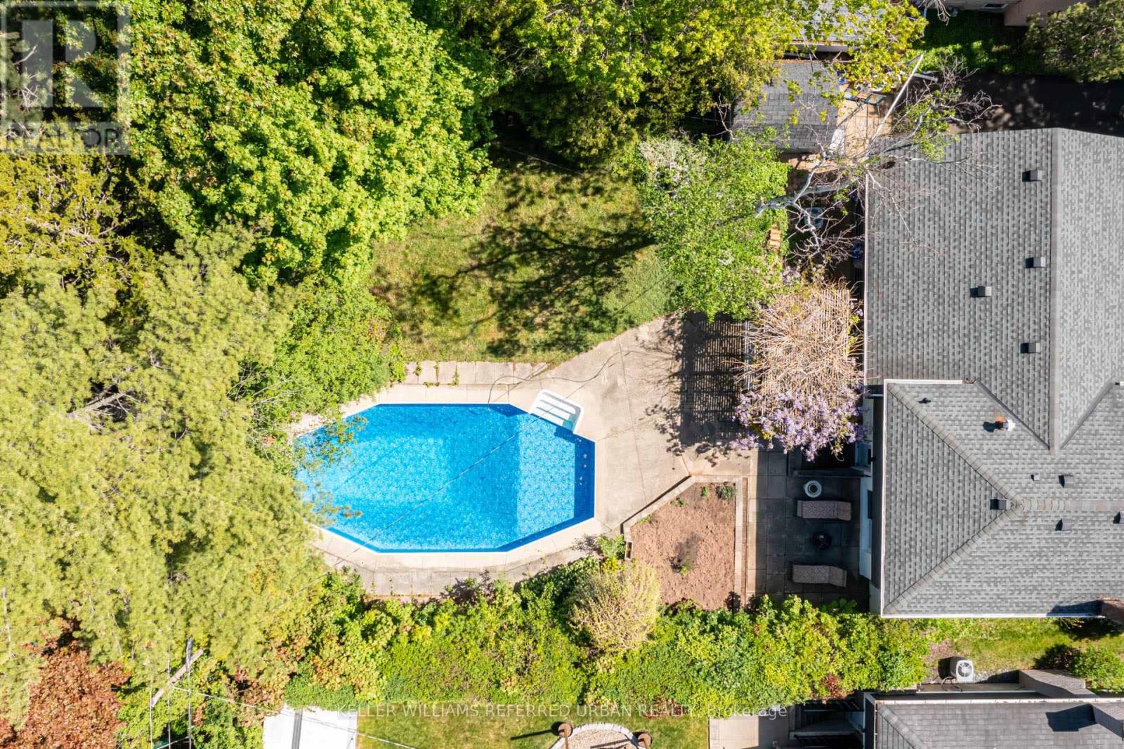 5171 MULBERRY DRIVE - 32