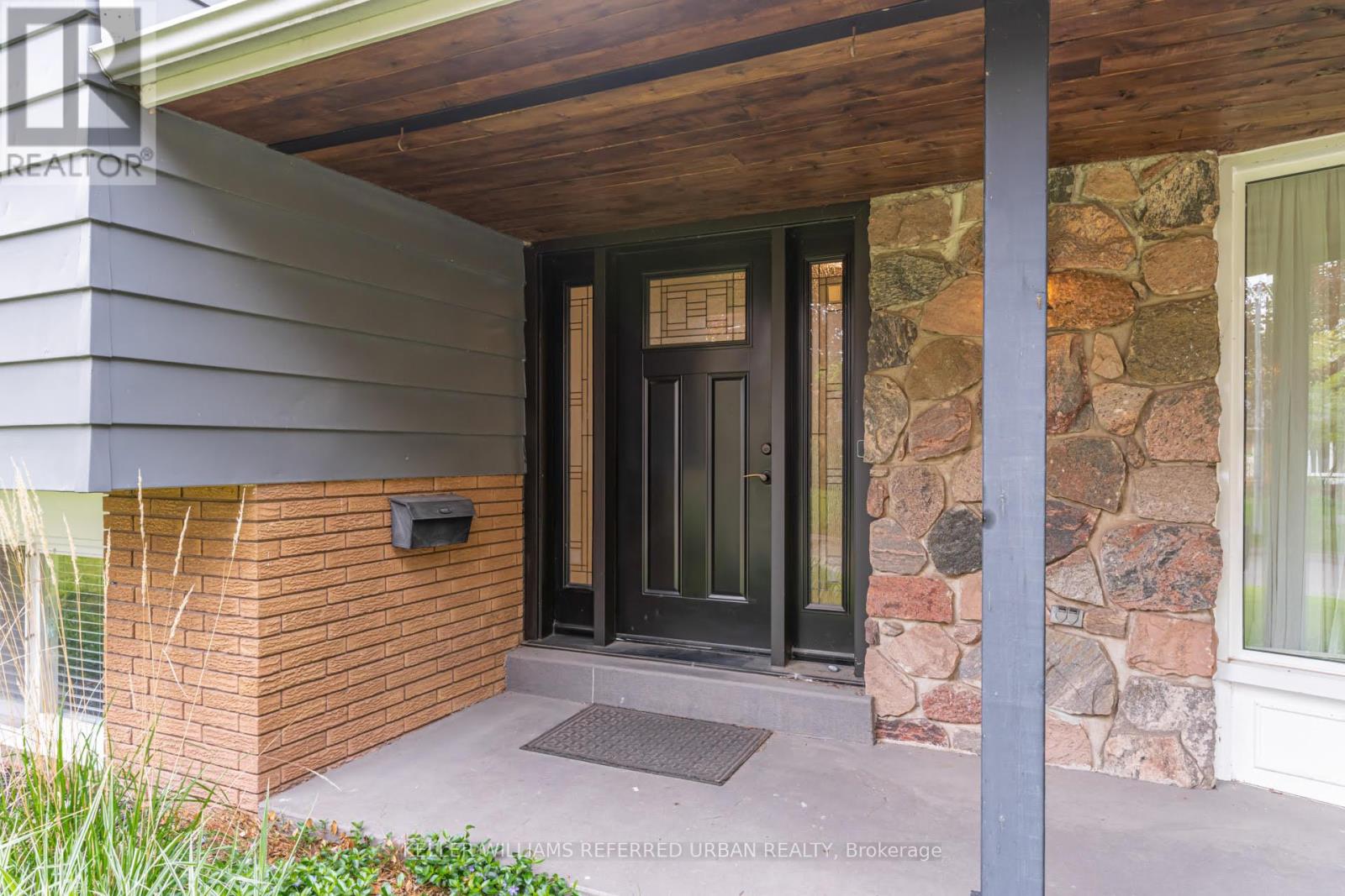 5171 MULBERRY DRIVE - 4