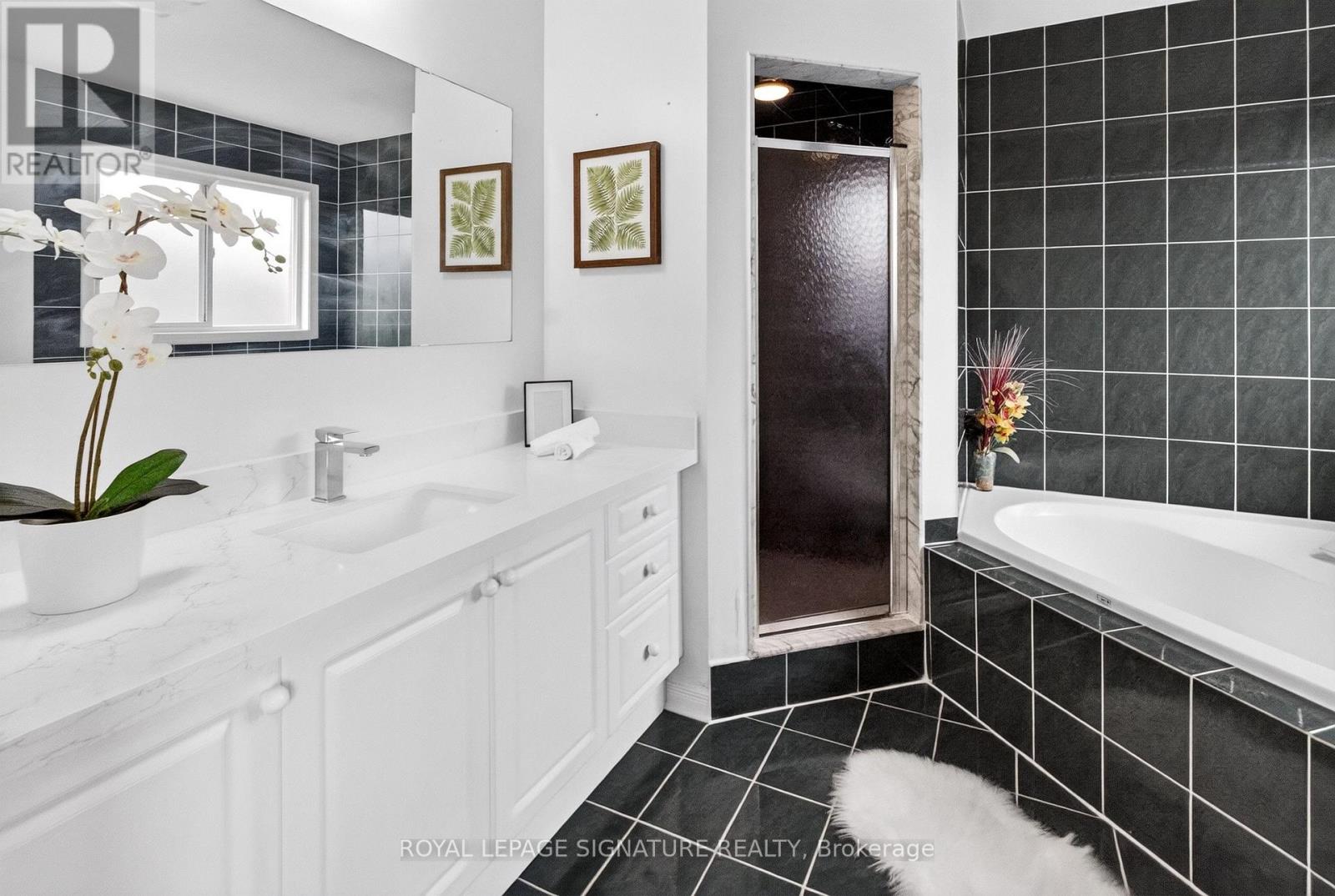 5910 MANZANILLO CRESCENT - Image 31