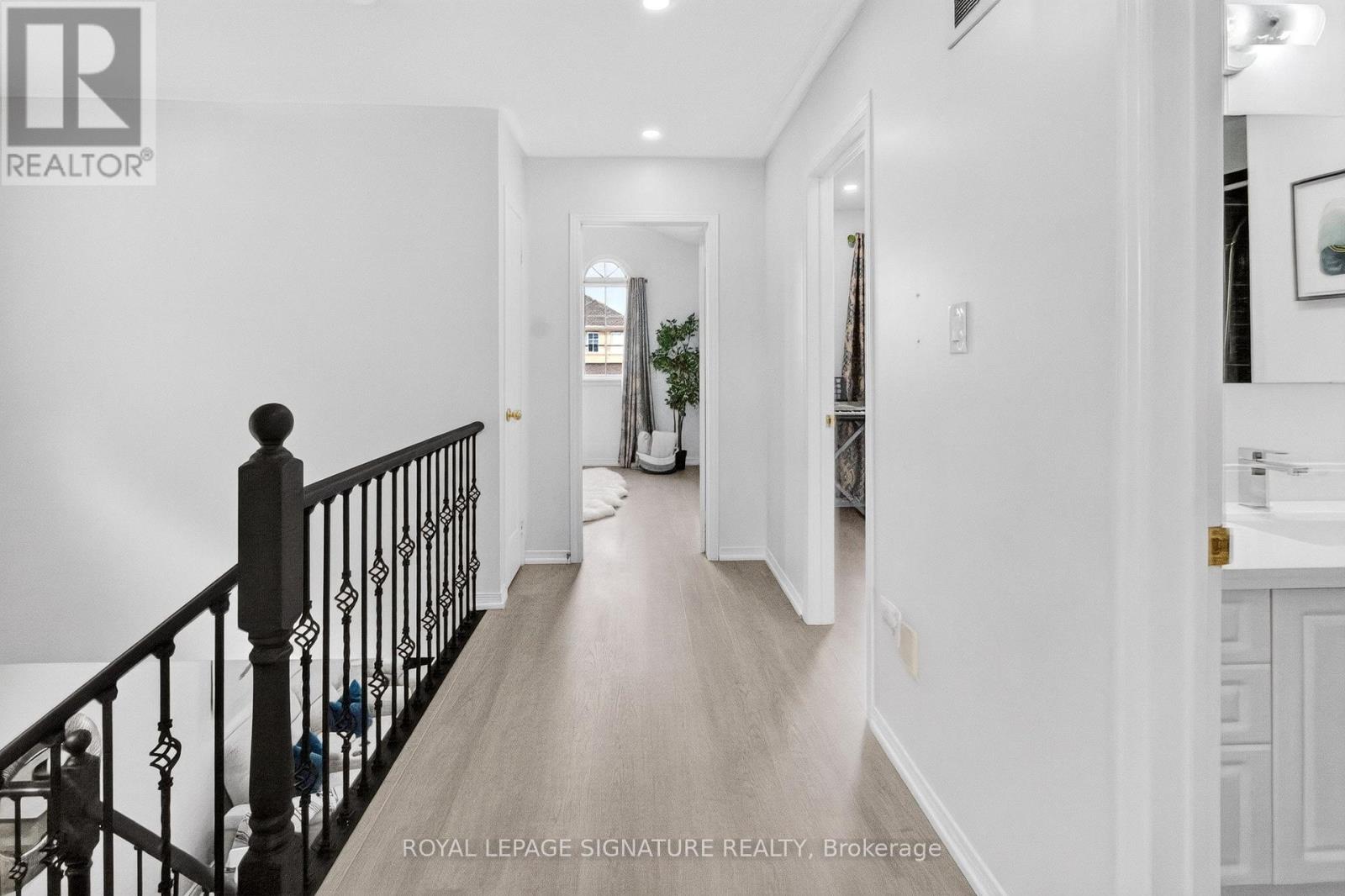 5910 MANZANILLO CRESCENT - 32
