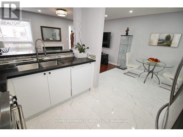 3157 BENTLEY DRIVE - 12