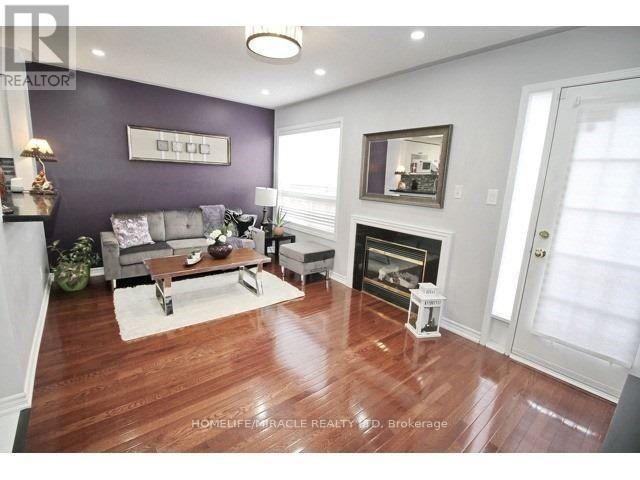 3157 BENTLEY DRIVE - 7