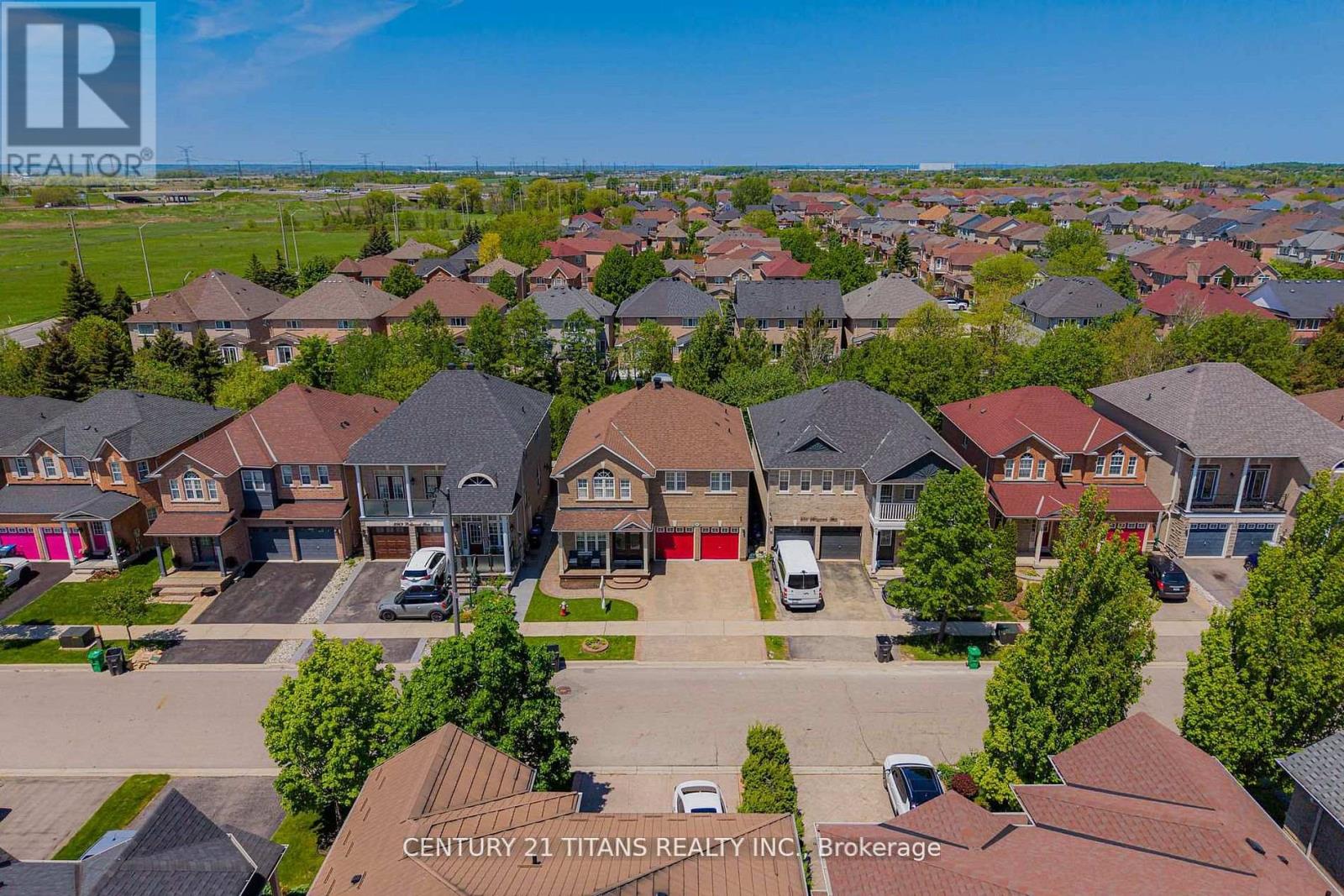 3865 BRINWOOD GATE - Image 35