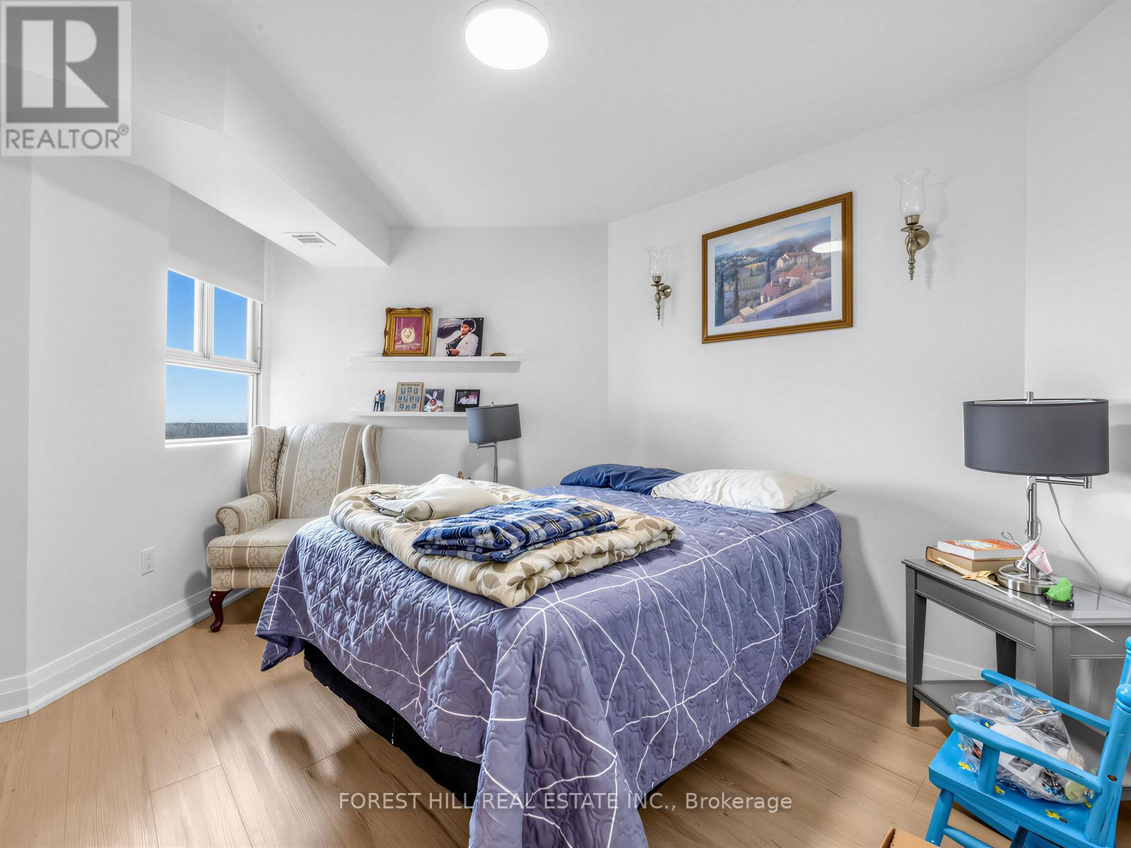#1812 236 ALBION ROAD - 14