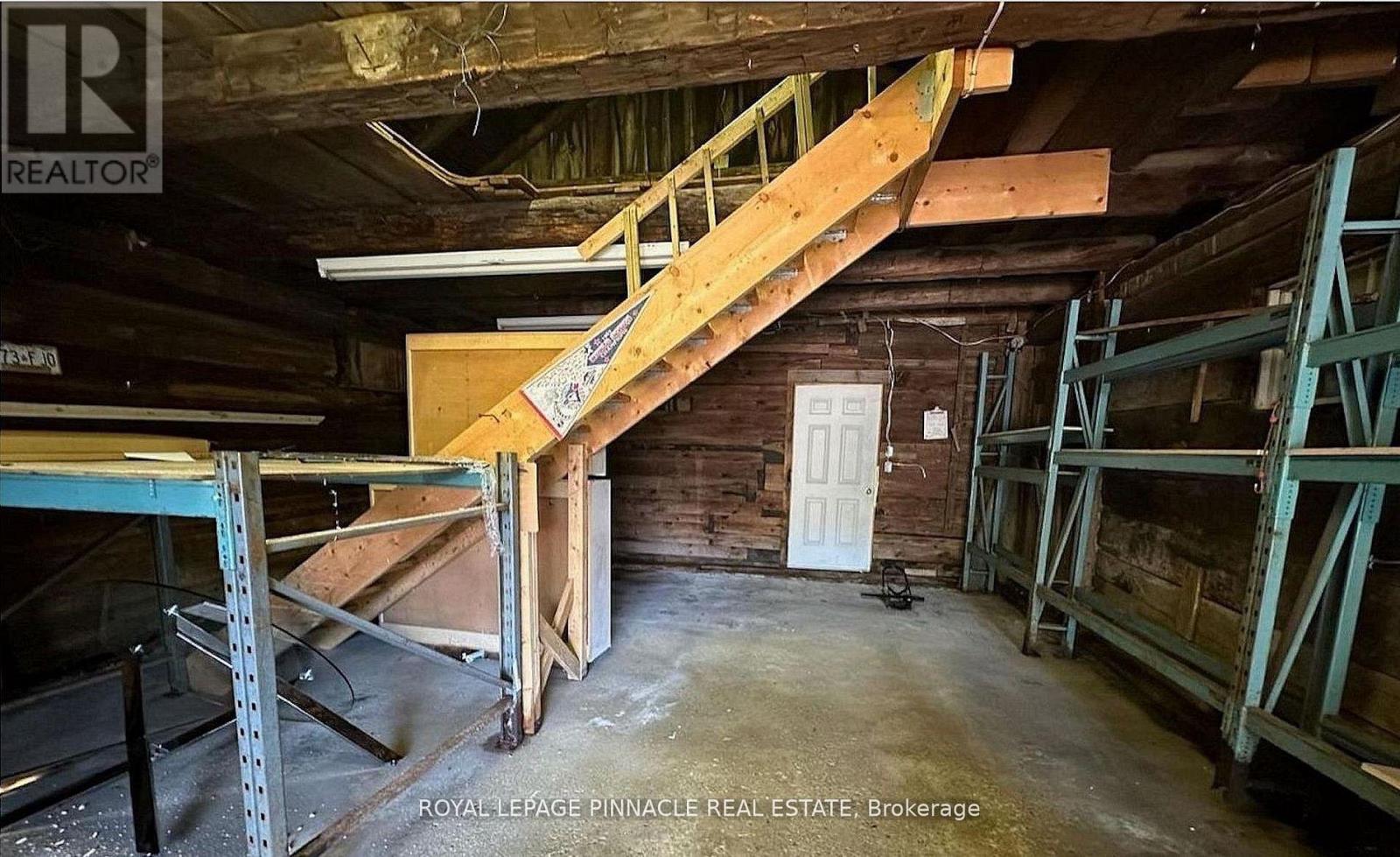 51 MAIN STREET N - Image 35