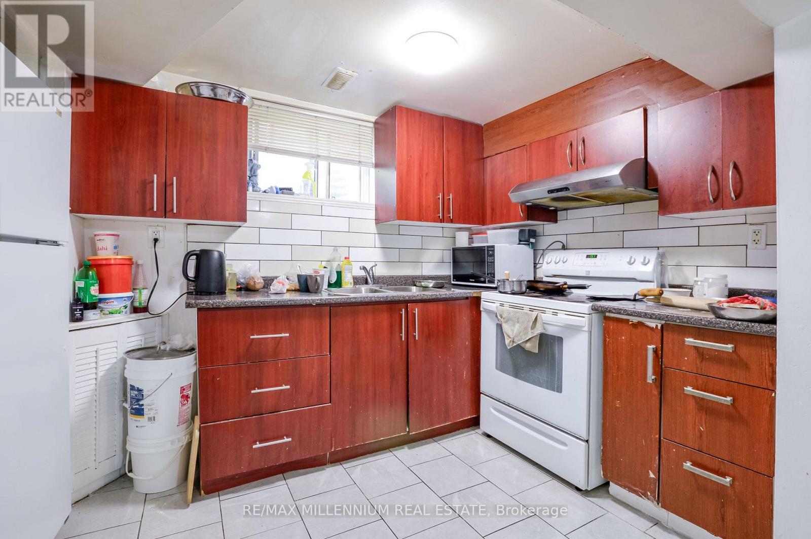 651 SHETANI PLACE - 31