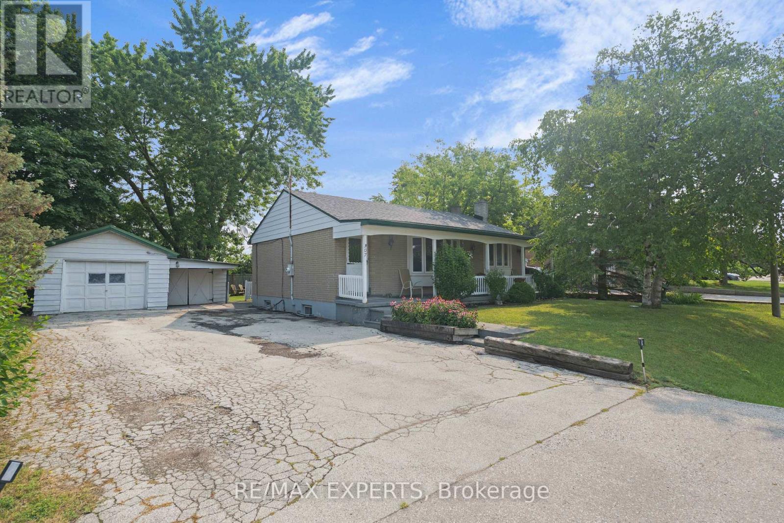 307 PEARL STREET - 2