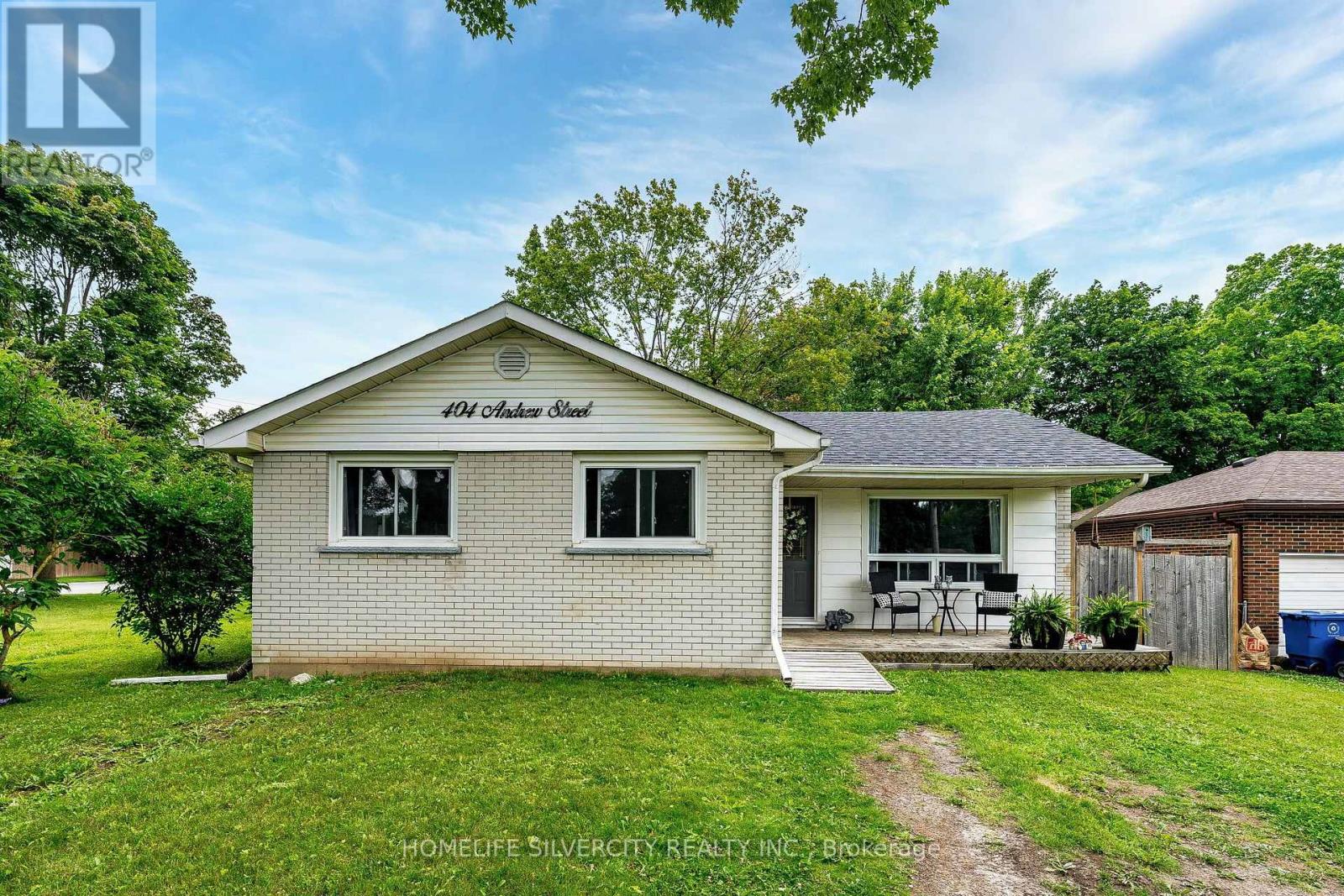 404 ANDREW STREET - 1