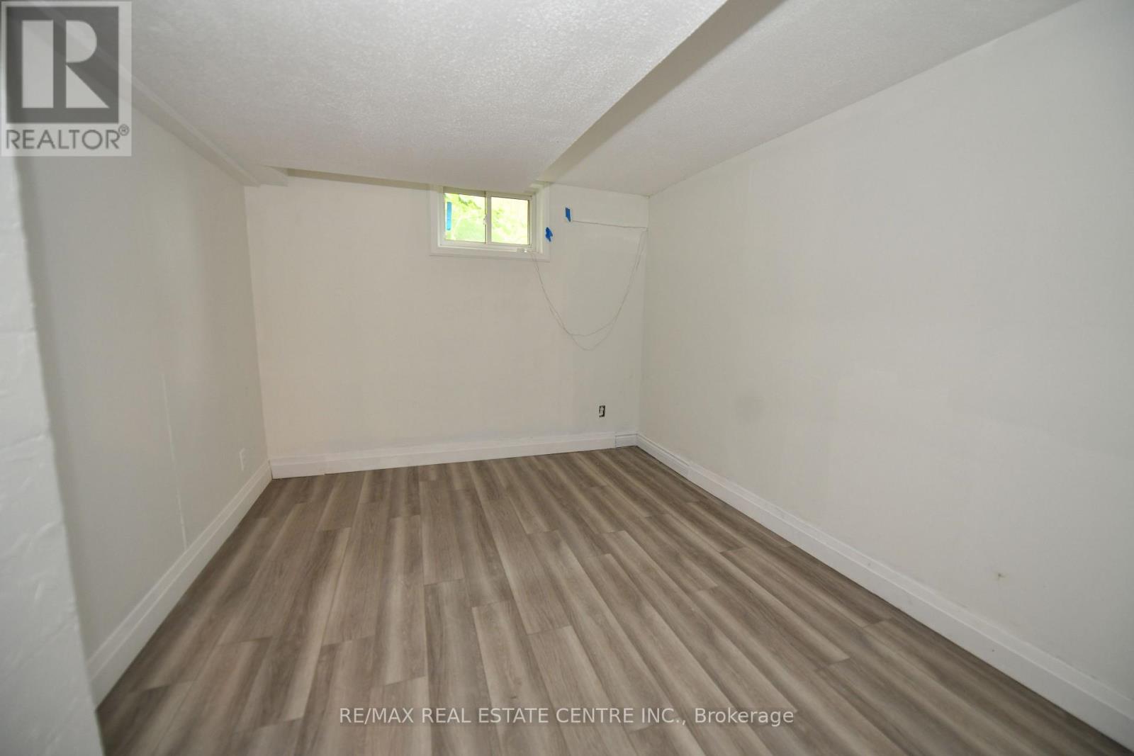 15 MILLER DRIVE - 15