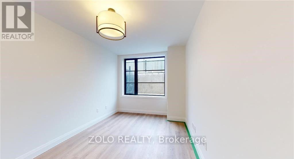 #151 3900 SAVOY STREET - 22