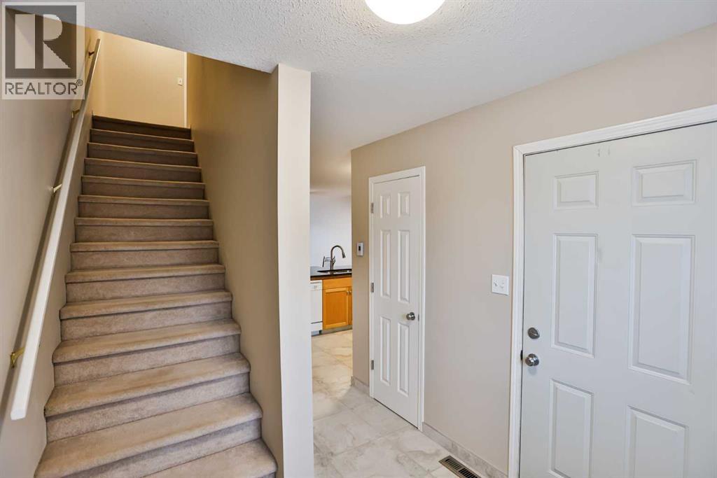 #16 720 Heritage Boulevard W - Image 12
