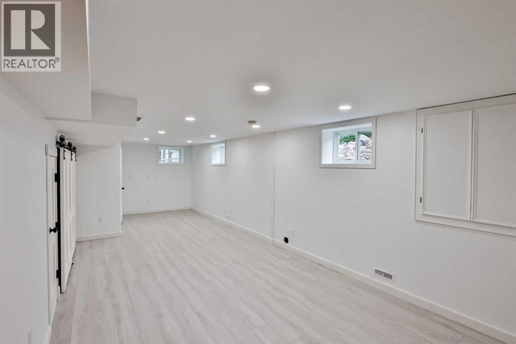 #16 720 Heritage Boulevard W - 18