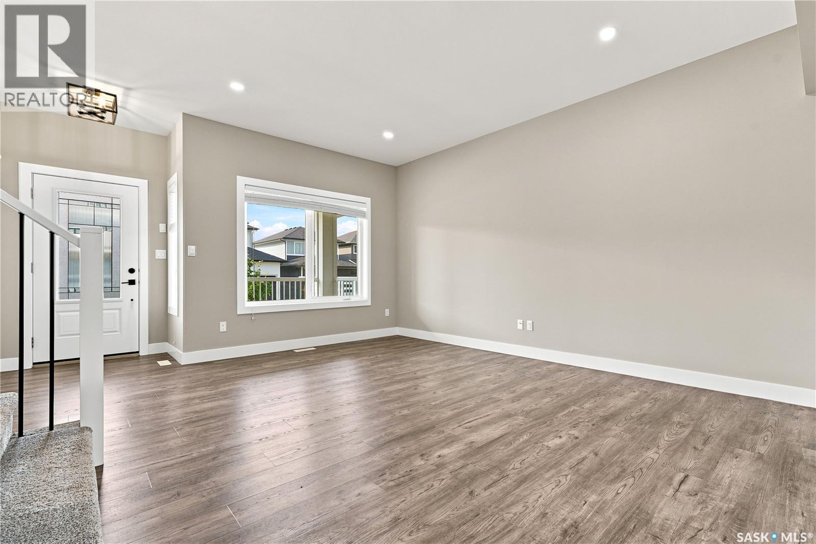 247 Thakur STREET - 15