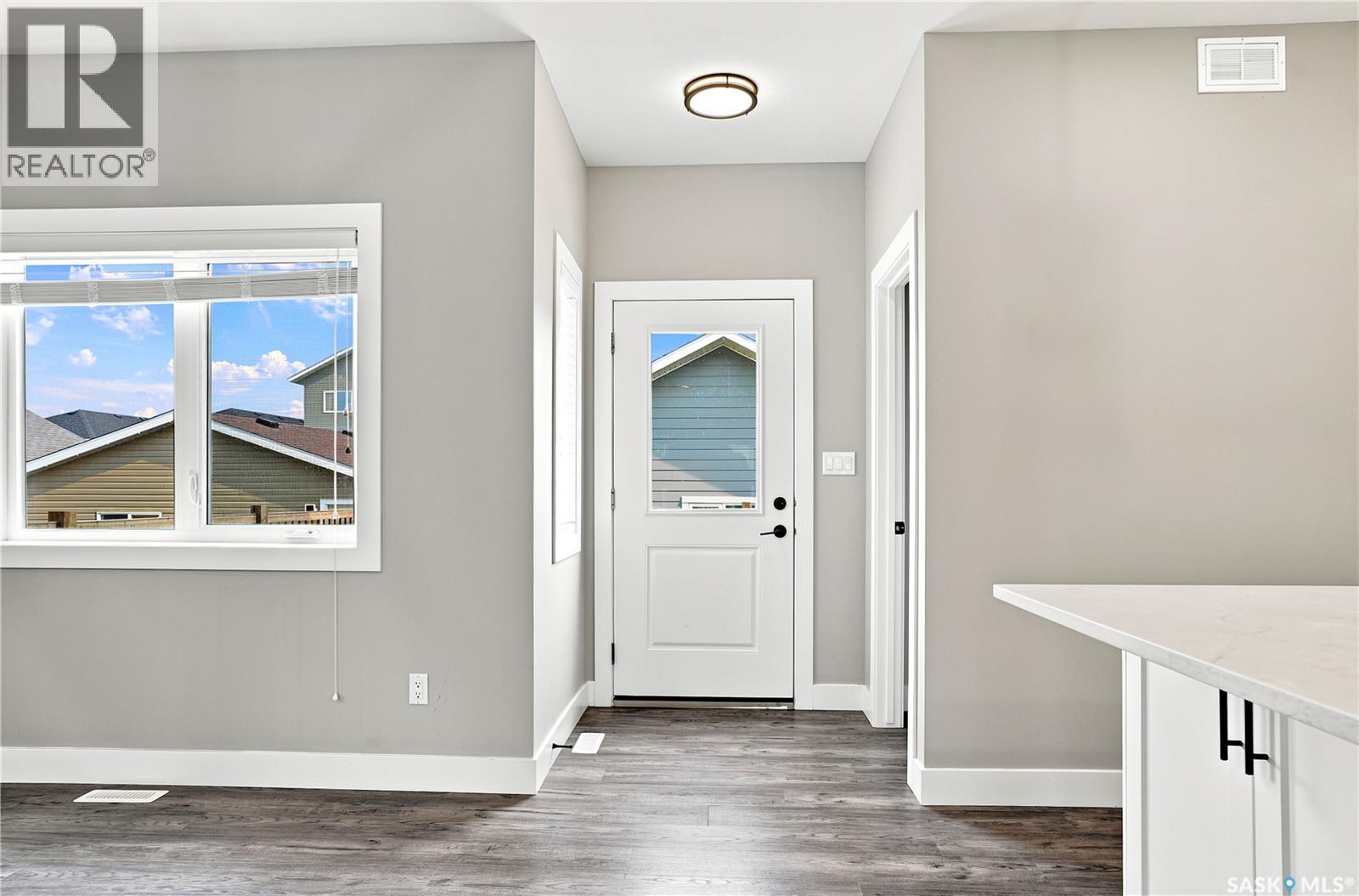 247 Thakur STREET - 20