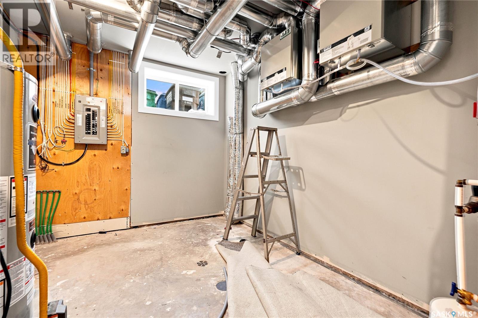 247 Thakur STREET - 45