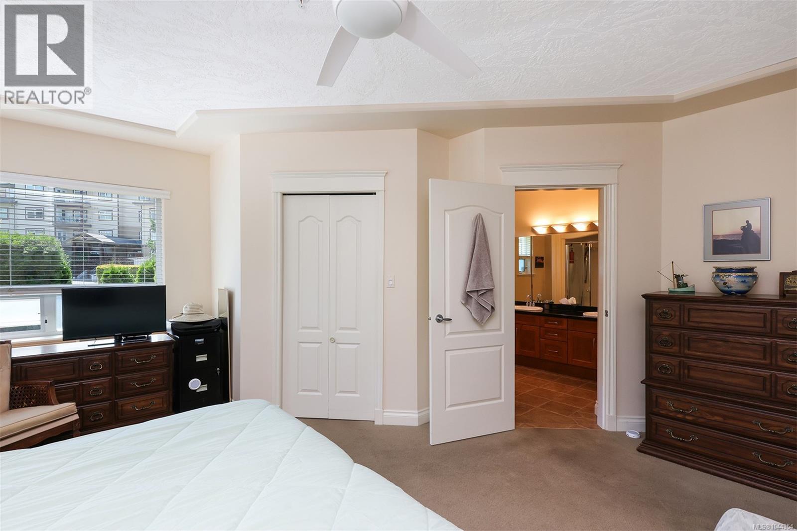 #216 3666 Royal Vista Way - 19