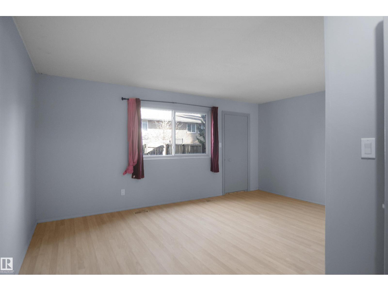 887 ABBOTTSFIELD RD NW - Image 7