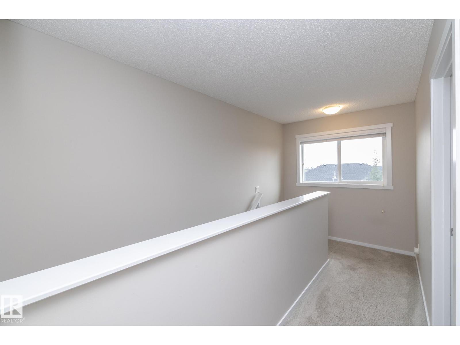 15 Avebury CO - 16