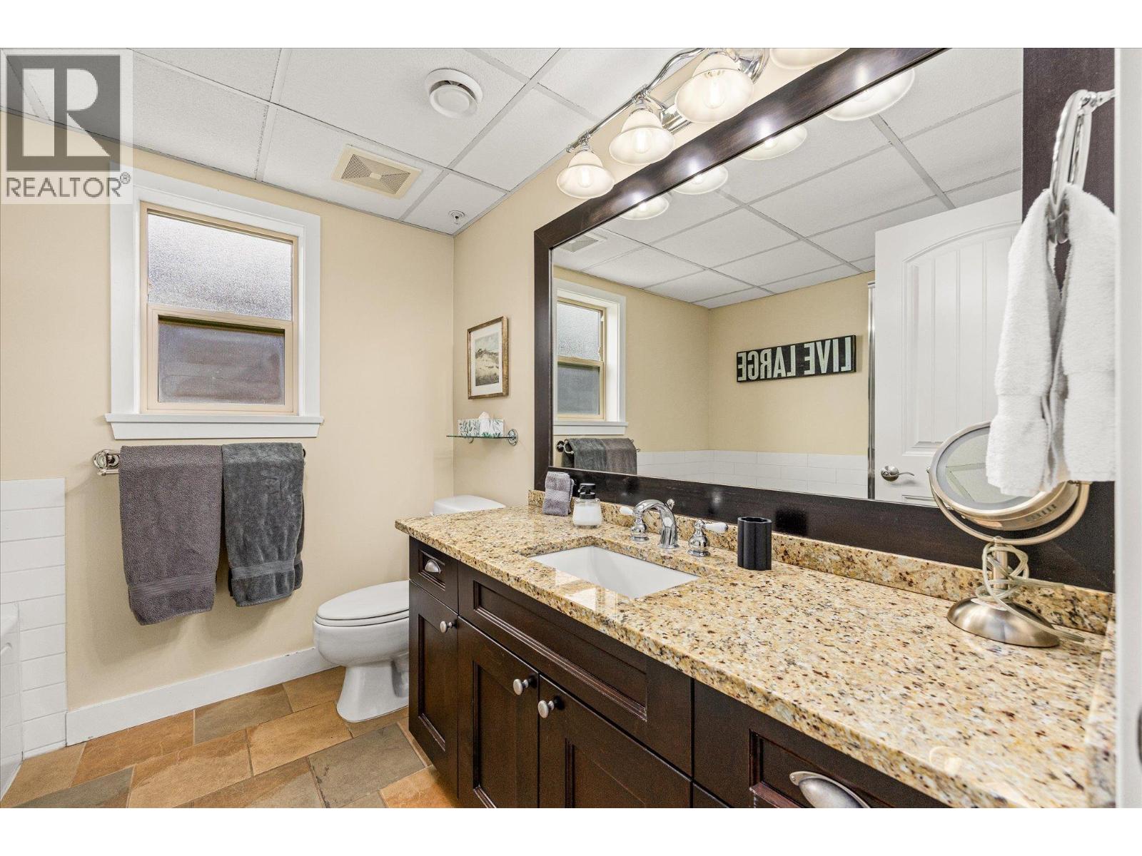 #6201 4026 Pritchard Drive - 25