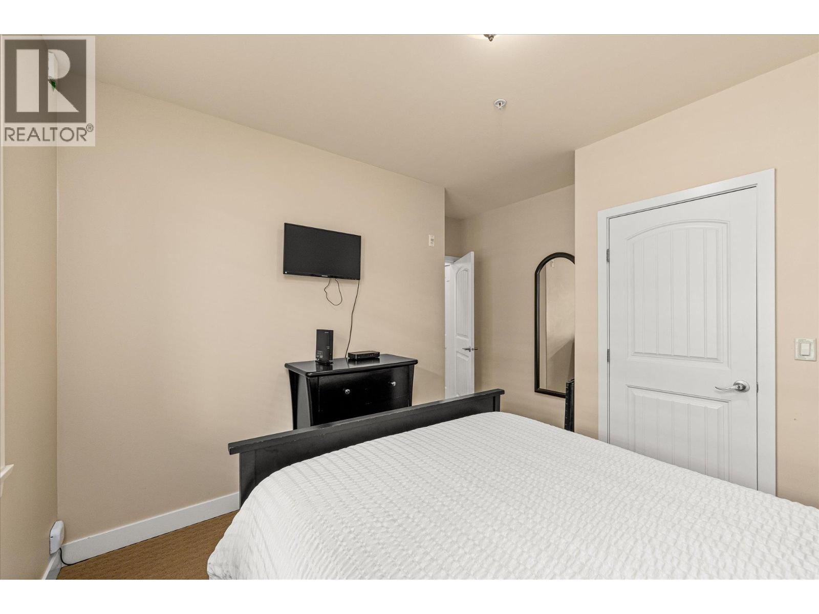 #6201 4026 Pritchard Drive - Image 30