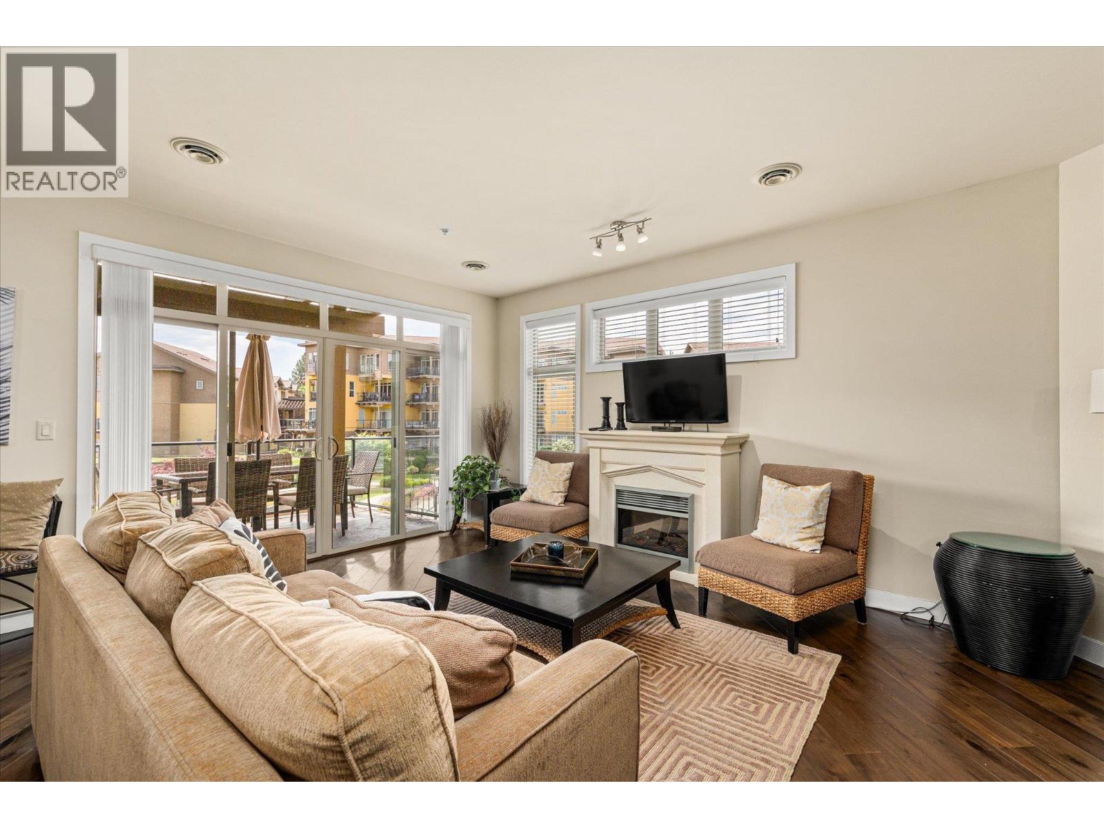 #6201 4026 Pritchard Drive - 16