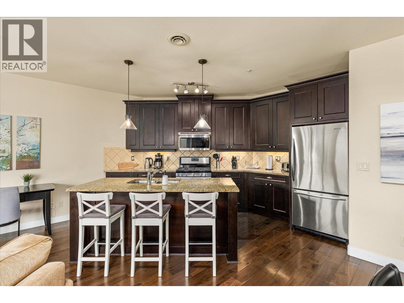 #6201 4026 Pritchard Drive - 10